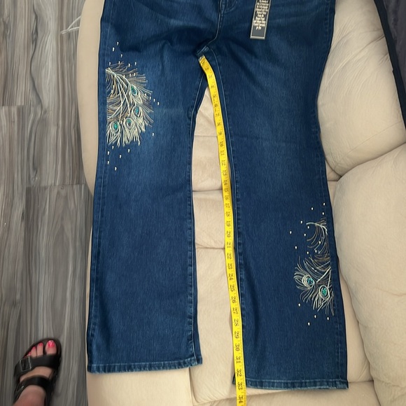 Embellished Peacock design DG2 dark denim jeans - Picture 5 of 6